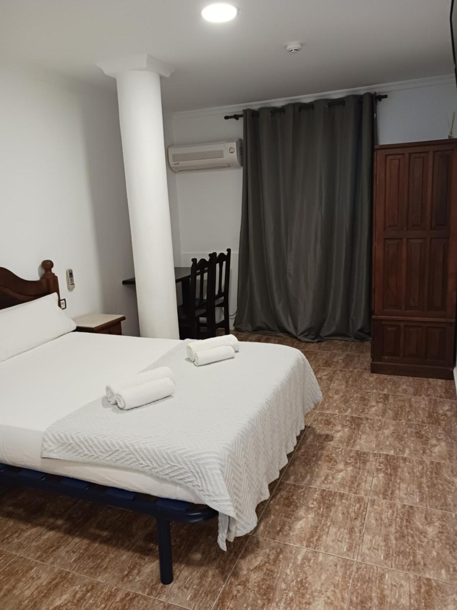 Hotel Manantiales Torremolinos Exterior photo